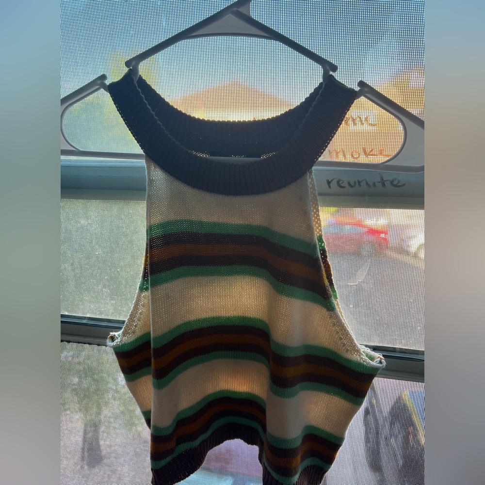 Cropped Knit